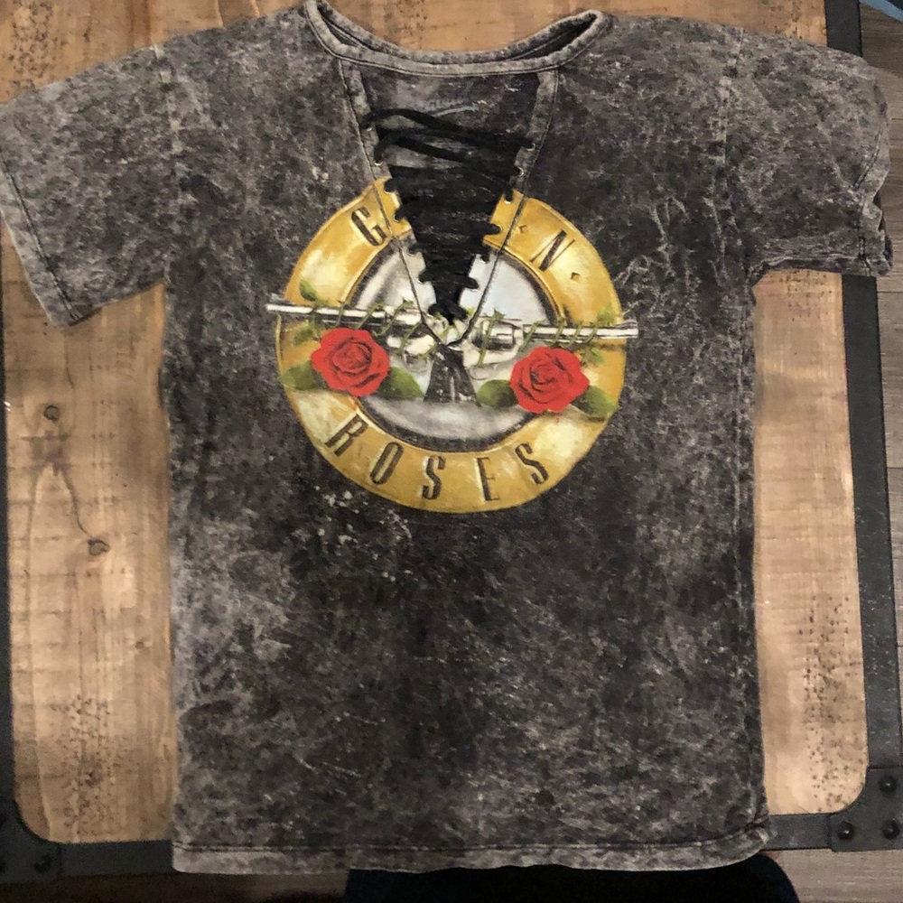 Guns and roses tee